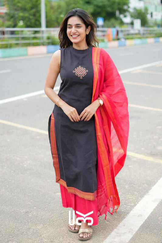 Handloom Kurta set (Dress) In Black