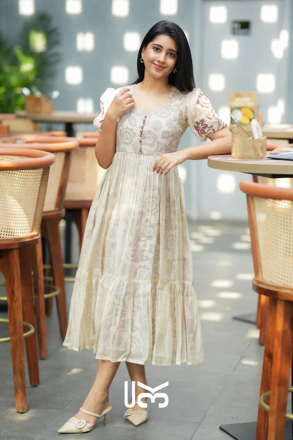 Seleneva Kota Doria Midi (Dress) in Brown