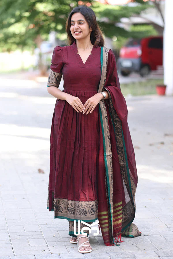 Ruhaana Kurta Set in Maroon
