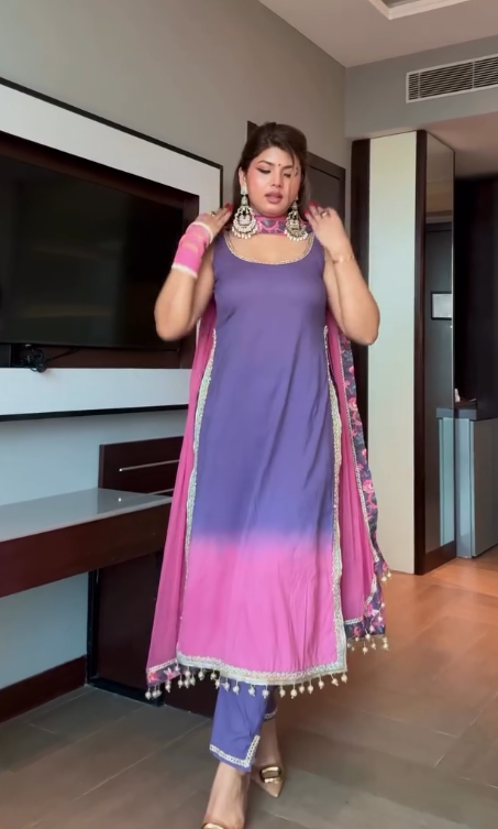 pure embellished cotton kurta