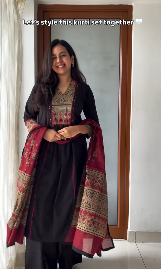 Black Kurta Set with full set